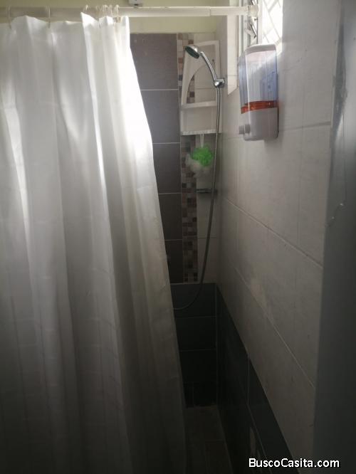 APARTAMENTO AMUEBLADO DE UNA HABITACION CERCA DE LA EMBAJADA AMERICANA 