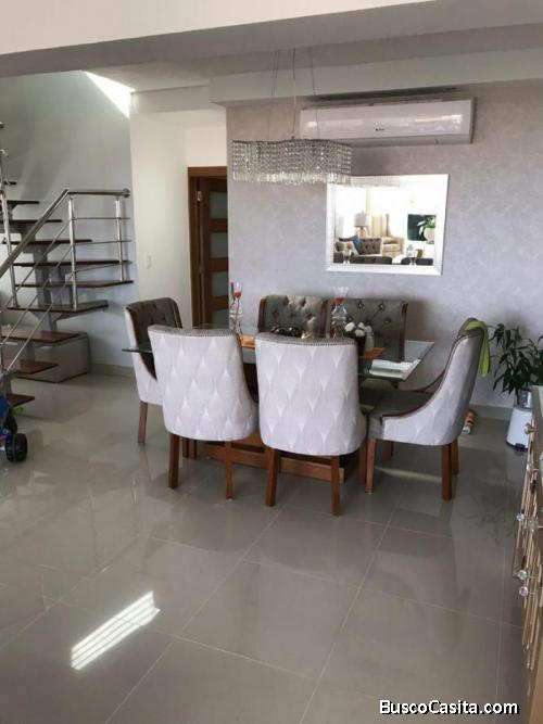 Vendo Pent-house de 4 habitaciones en Mirador Sur