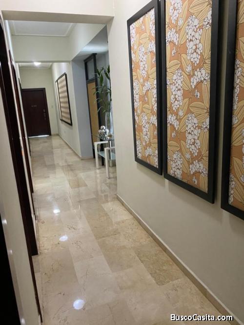 Apartamento en venta La Esperilla amueblado piso alto