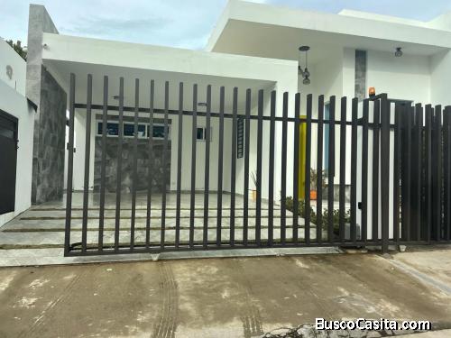 CASA DE VENTA EN SANTIAGO DE LOS CABALLEROS