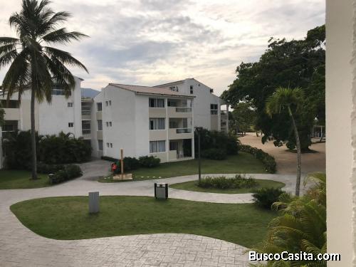 Extraordinario apartamento en venta en primera linea a la playa. 