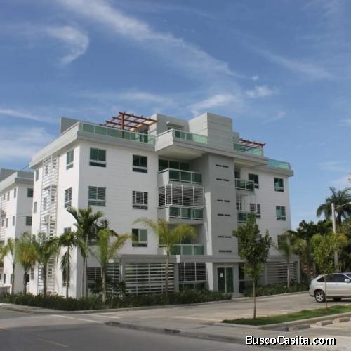 Pent-house en el Residencial Jardines del Fresno Av. República de Colombia