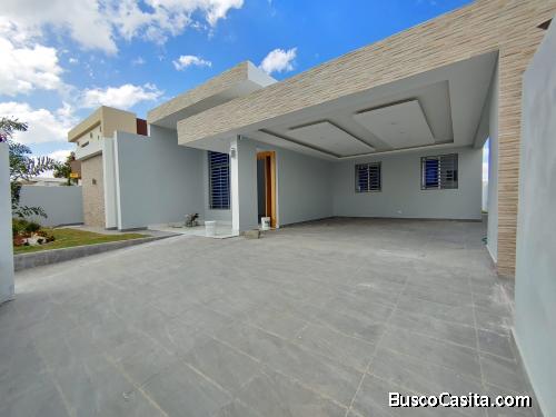 CASA DE VENTA EN SANTIAGO DE LOS CABALLEROS