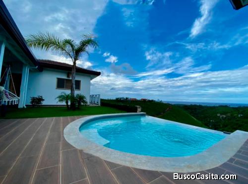VILLA CON VISTAS AL MAR 