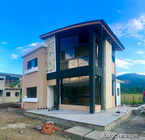 VILLA MODERNA DE VENTA EN JARABACOA