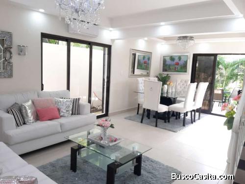 Casa en alquiler en Ciudad Modelo