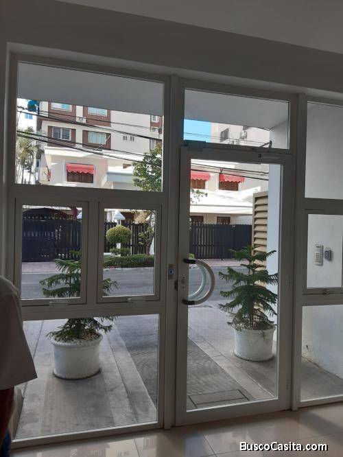 Alquiler de apartamento en Bella Vista 2do con terraza