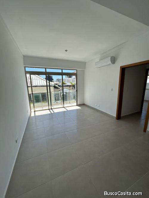 APARTAMENTO EN NACO 2 HABITACIONES 1300
