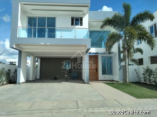 CASA EN PROYECTO CERRADO EN SANTIAGO BDC03