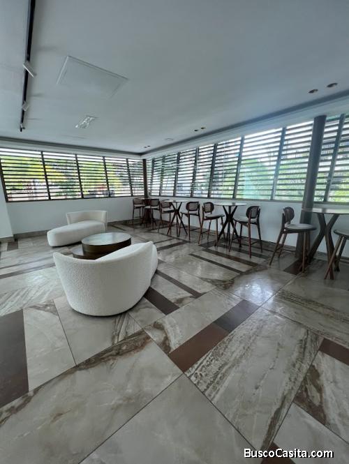 Alquiler apartamento con linea blanca en Piantini cerca de Acropolis