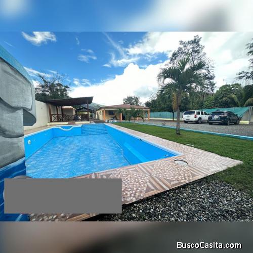 TERRENO DE 6 TAREAS CON DOS CASAS DE VENTA EN BONAO