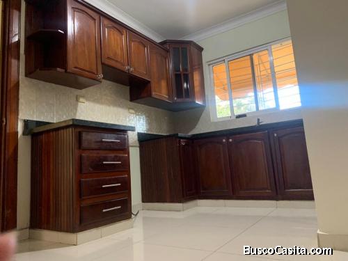 Alquila apartamento  ubicado en  ARROYO HONDO ll,