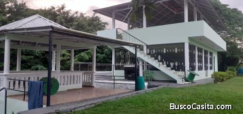 TERRENO DE 10 TAREAS CON RÍO DE VENTA EN BONAO