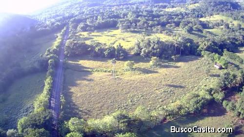 FINCA DE 2,500 TAREAS DE VENTA EN BONAO
