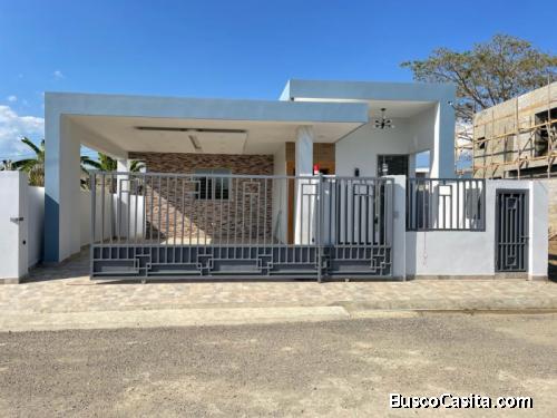 Venta De Casa Residencial En La 27 De Febrero,santiago