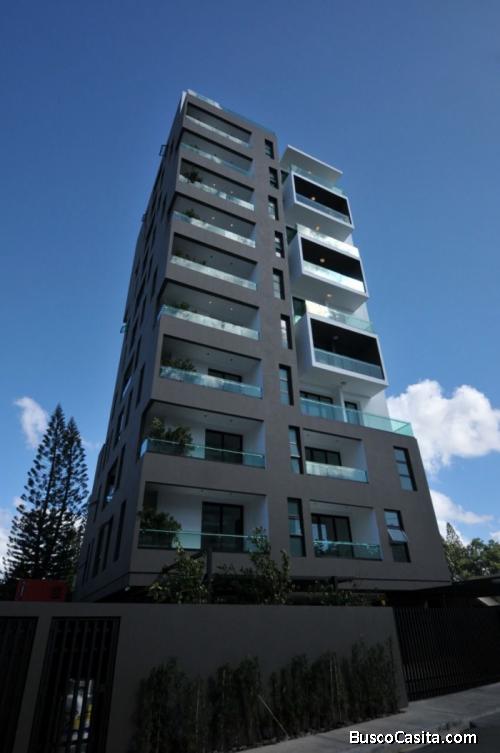 Venta De Torre De Apartamentos En La Esmeralda