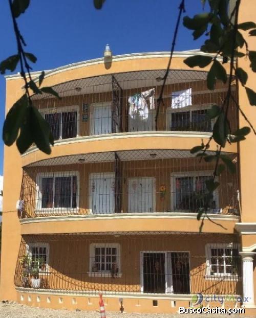 Edificio De Apartamentos En Venta Santiago Rd.