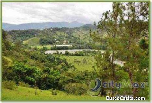 Solar En Venta En Condominio En Jarabacoa La Vega