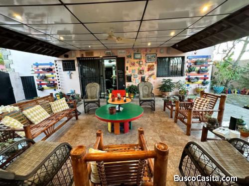 Casa De 2 Niveles En Venta En Arroyo Hondo Ii