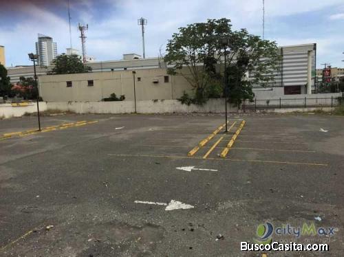 Edificio Comercial Venta En Naco Próximo A La  Kennedy