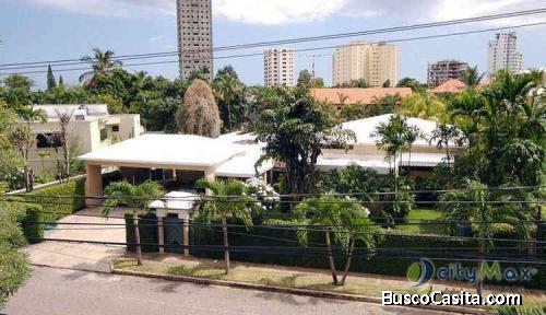 Casa En Venta En Los Cacicazgos Santo Domingo Republica Dominicana 