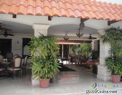 Casa De 4 Habitaciones En Renta Y Venta, Arroyo Hondo