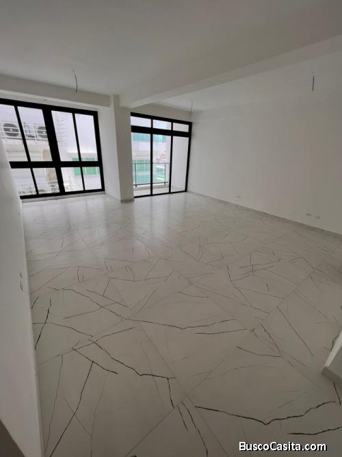 En Venta Pent-House En Urbanizacion Real