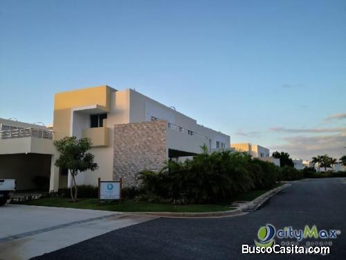 En Venta Villa De 3 Habitaciones En Punta Cana