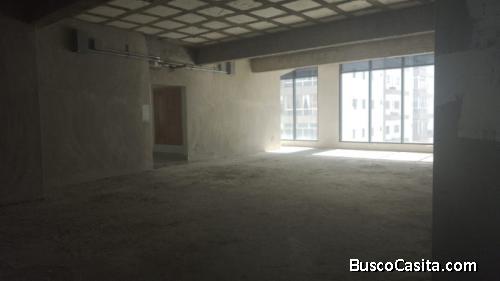 Se Vende Y Alquila Local Para Oficina De 262 Mt2. 