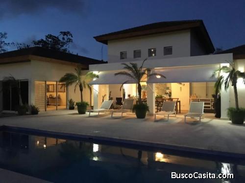 Villa Amueblada En Venta En Bávaro Punta Cana 