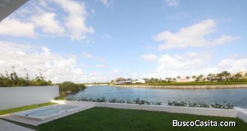 Villa En Venta Amueblada Y De Lujo En Cap Cana 