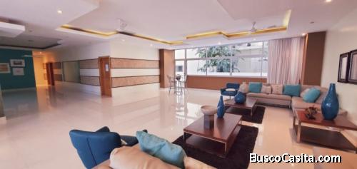 Vendo Amplio Apartamento En Piantini Torre Moderna     