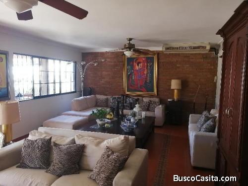 Apartamento Familiar En Venta O Alquiler Naco