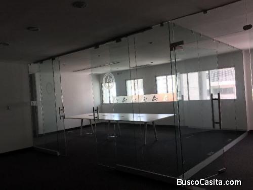 Locales Para Oficinas En Torre Empresarial En La Julia; Idi: 86631