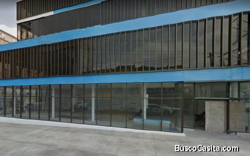 Oficina En Alquiler  En Torre Corporativo En Piantini  