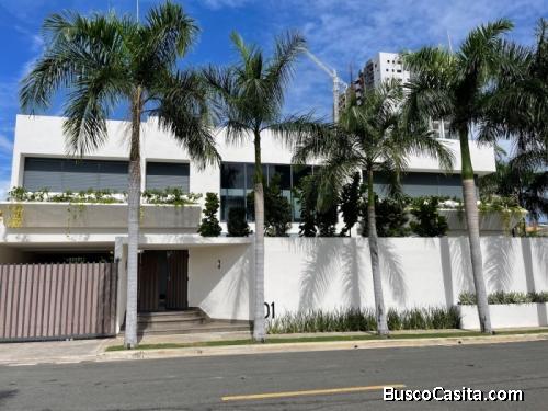 Casa De Lujo Alquiler En Bella Vista Distrito Nacional