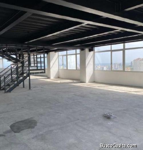 Rento Oficina En Piso Alto En Torre De La Esperilla 