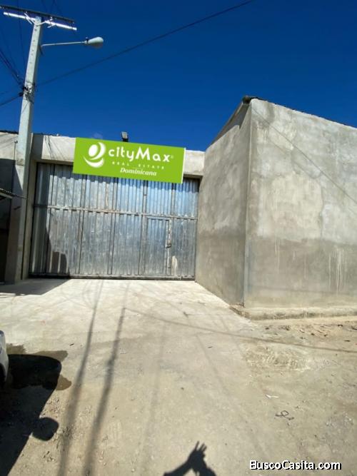 Amplia Nave Almacén  En El Ens. Ozama; Idi: 122879