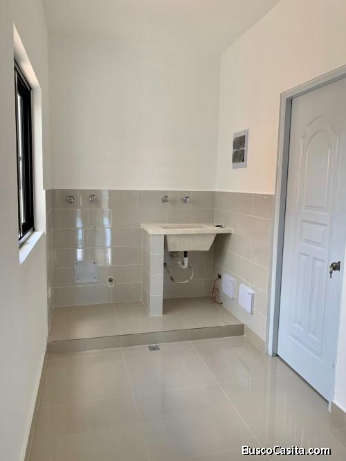 VENTA DE Apto listo para vivir en Pueblo Bavaro 3 Piezas 823
