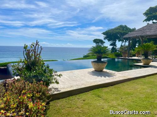 Magnifica Villa Frente a la Playa con acceso exclusivo en Cabrera, Maria Trinidad Sanchez, RD