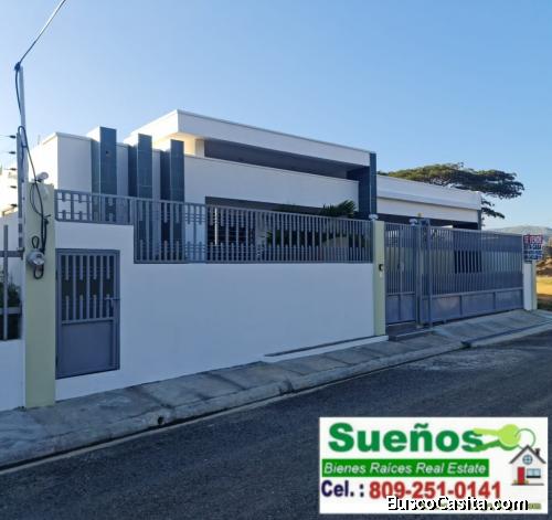 Casa en venta de oportunidad en Gurabo, Santiago Rep. Dom
