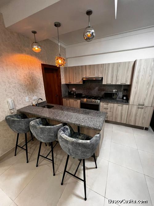 Alquilo apartamento amueblado en Julieta Morales, 2 habitaciones.