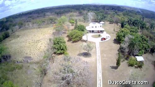 FINCA DE 890 TAREAS DE VENTA EN SAN PEDRO DE MACORIS
