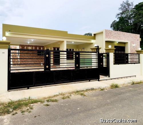 CASA MODERNA DE VENTA EN JARABACOA