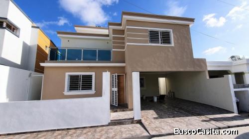 Casa En Venta En Residencial Los Hidalgos Sdo; Idi: 113498