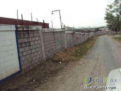 Terreno Comercial Ubicado En La Autopista Duarte Santo Domingo; Idi: 43445