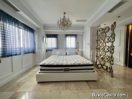 ALQUILO APARTAMENTO EN EVARISTO MORALES AMUEBLADO