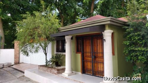 Casa Residencial En Venta En La Moraleja Santiago; Idi: 28432