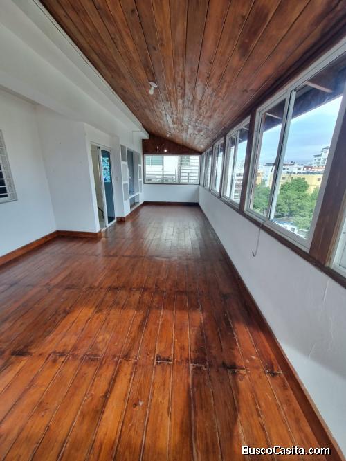 Apartamento en alquiler tipo Penthouse en Mirador Norte 