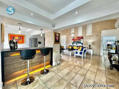 VENDO PENTHOUSE CLASICO EN LOS CACICAZGOS